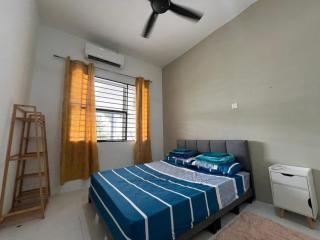 LAMAN SUZY Seri Iskandar - 5