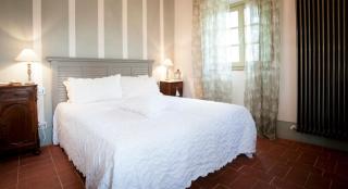 Spacious Flat With Castle View In Tuscany - 3