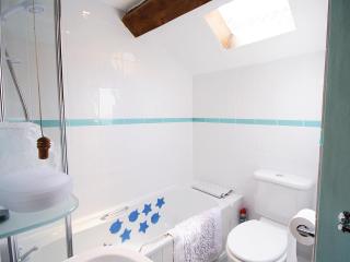 Fisherman's Cottage - 3