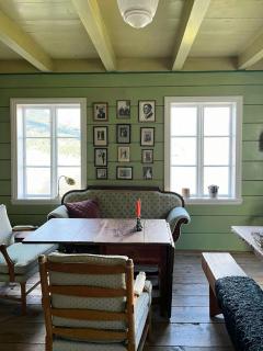 Historic Timber House From The 1800S In Nordfjord - 1