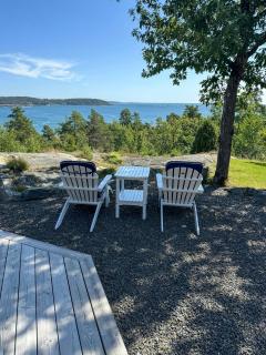 New Cabin On The Sun Coast With Sea Views - 9