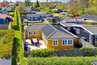 Summer House 25 Metres From Kattegat Coast - 9