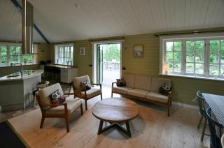 Lakehouse With Sauna And Pier Near Vättern - 2