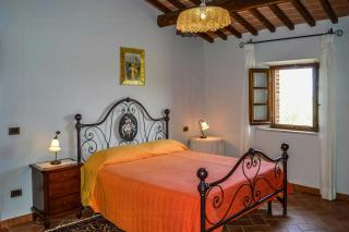 Farmhouse Apartment With Pool Near In Asciano - 2