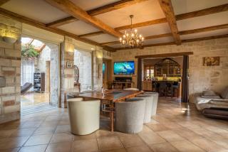 Villa Malom Luxury Resort - 1