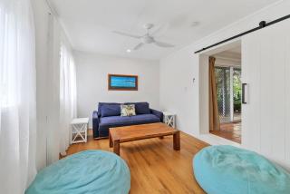 Mudjimba Esplanade Villa - Pet Friendly - 2