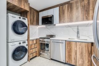 Urban Oasis Spacious 1BD2BA in the Heart of DT - 1