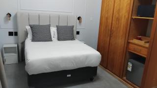 White House River Manor - Upington - 9