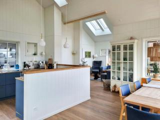 Summer House With Fjord View And Spa Near Vejle - 3