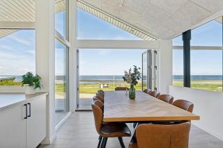 Newly Built Summer House With Sea View In Lystrup - 3