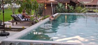 Alamanda Family Villas, Pool & Local Tours - 2