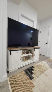 2BR 14minsYYC Airport Private Entrance Soft Water System - 9