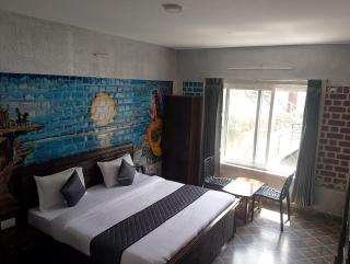 Misty Valley Inn - 5