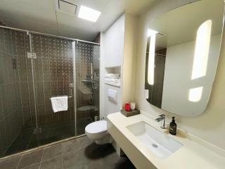 Ibis Yixing Longbeishan Forest Park - 2