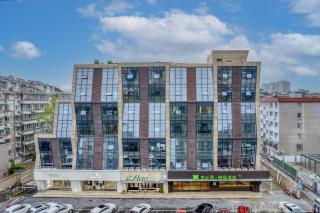 Ibis Styles Hangzhou Fuyang Fuchunjiang - 9