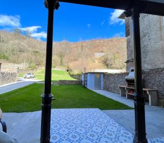 Casa Vizcaya, Casa rural para grupos de hasta 20 personas en Lanestosa, ideal para reuniones y celebraciones tranquilas - 7