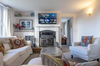 Hatchet Pond Cottage - 3