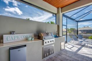 CoralVilla Twenty Two - modern, pool & spa, water view, boating, TV - 3