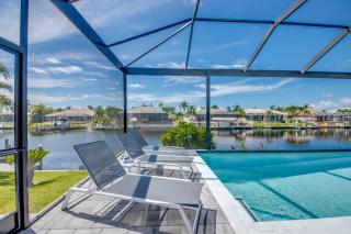 CoralVilla Twenty Two - modern, pool & spa, water view, boating, TV - 9