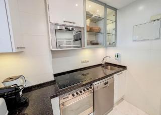 Skol 536 - Great One Bed Apartment with Wonderful Sea View. - 4