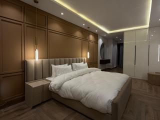 The Montage Signature Hotel - 0