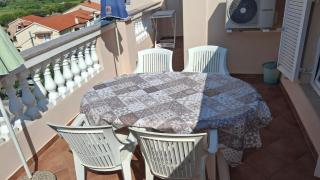 Apartment 5241-4 for 6 Pers in Lopar - 9