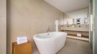 Singnature by Vilage - 1