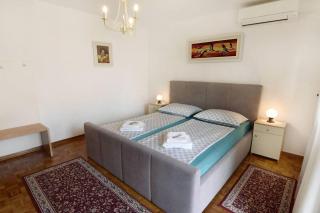 Bright apartment in Umag - 8