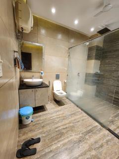 The leaf and Hill - 9