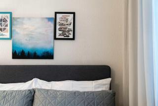 Stylish Designer Stay with Free Street Parking - 4