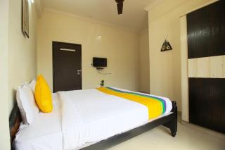 Home Away From Home Picket - 3