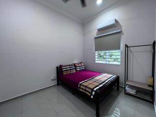 Heza Twin - Karaoke, Pool & BBQ - 1