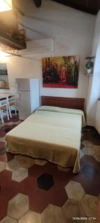 Bike NIGHT-bike friendly, cozy loft, Finale Ligure - 9