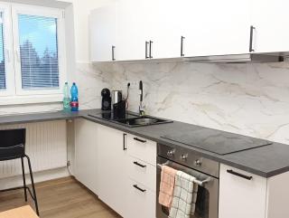 Modern Flat Near Centre & Hospital - Free Parking - 7