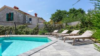 Luxury Villa Exclusive by Villas Guide - 3