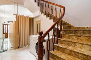 V Living - Hidden Gem in District 1 & Free Laundry - 3