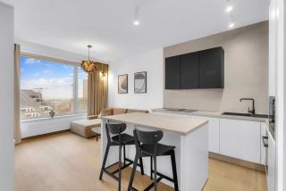 SKYPARK Golden Palace with Parking - 8