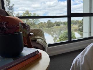 Lakeside Townhouse in Laurimar Town Centre - 6