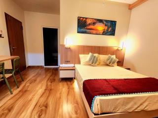 J&G Royal Stay- A Boutique Hotel - 6