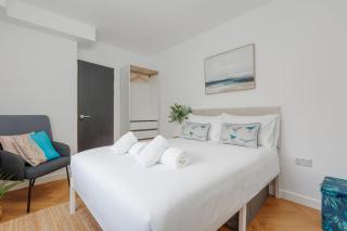 Beachway House - 1