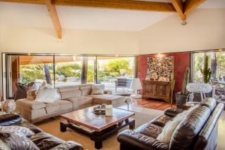Japanese-Inspired Villa Facing Pic Saint-Loup - 5