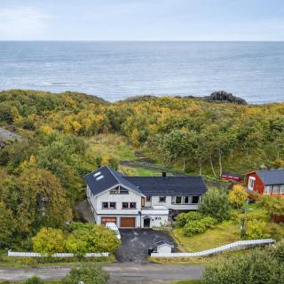 House under the Aurora Cozy Private Home with Fireplace - 9