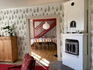 Wooden Cabin By A Beautiful Lake Near Vättern - 3