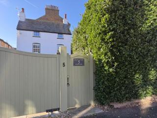 3 Bed in Broadstairs oc-n34799 - 7