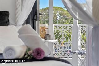 BELLA ABODE AND POOL Loft and 4 Bedroom Entertainer - 4