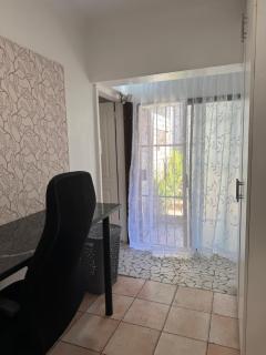 Atterbury Value Bed and Breakfast Garsfontein - 5