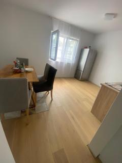 Ruhige Gästehaus AVOLli - 3