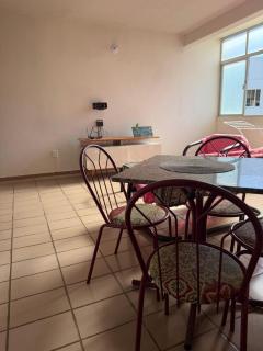 Quarto com suíte na Jacarecica apartamento compartilhado com a anfitria - 2