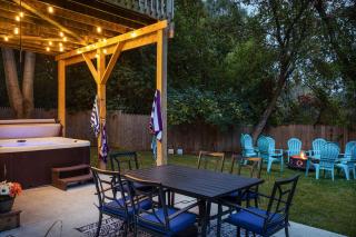 Summer Winterland Retreat-Hot Tub/Dog/Boyne/Schuss - 1