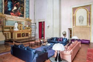 Luxury and History in an 18th-century Church - Historical Center - 2